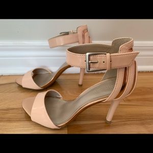 Nine & Co Heels